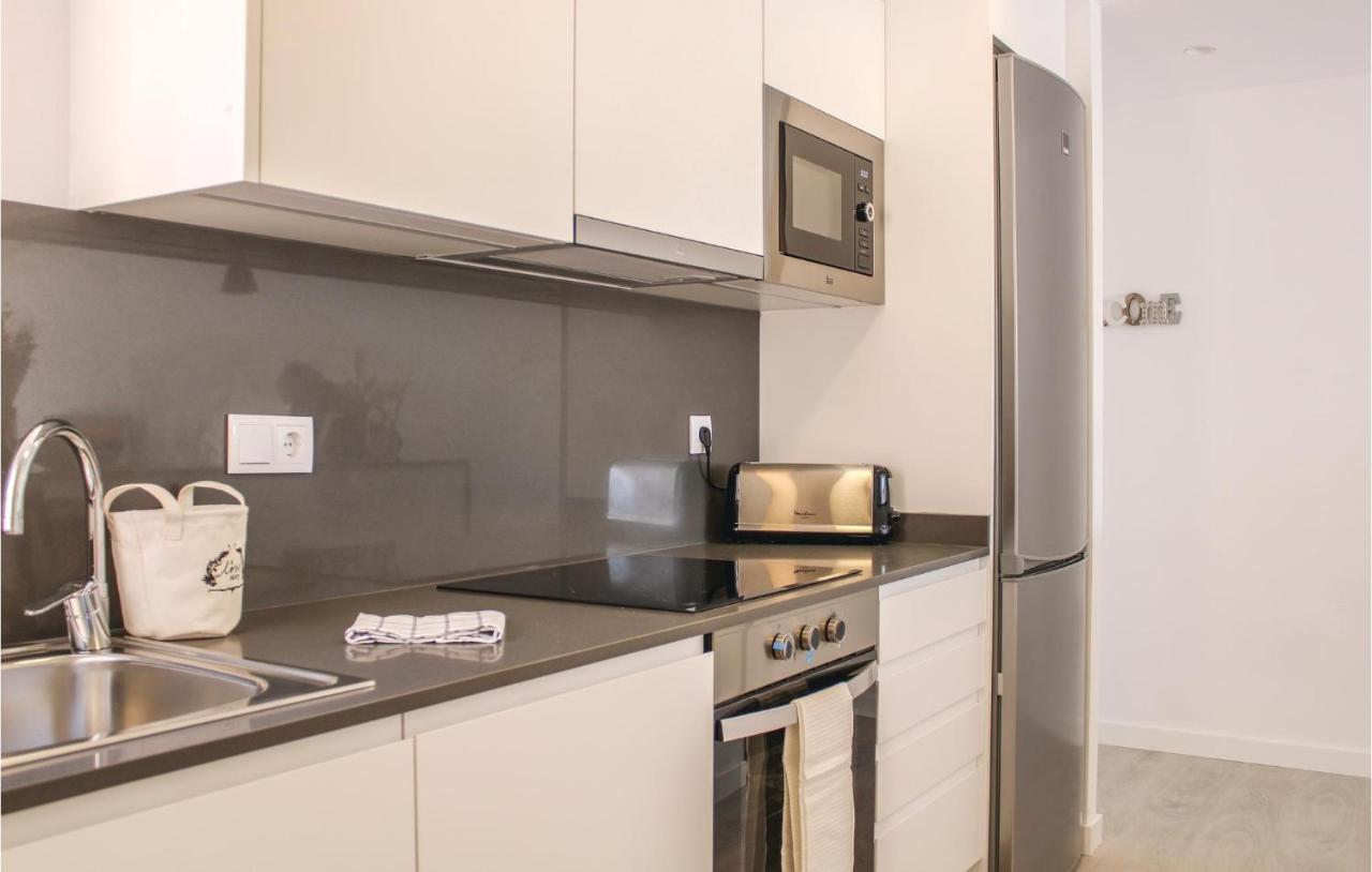 Stunning Apartment In Tossa De Mar With Kitchen Экстерьер фото